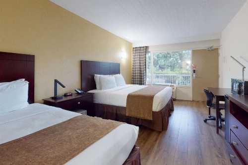 Rodeway Inn & Suites Fort Lauderdale Airport & Cruise Port image 16