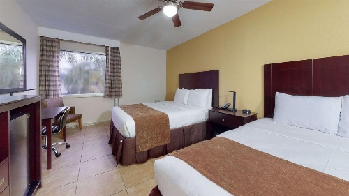 Rodeway Inn & Suites Fort Lauderdale Airport & Cruise Port image 2