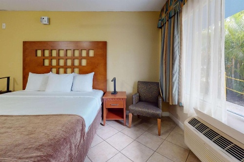 Rodeway Inn & Suites Fort Lauderdale Airport & Cruise Port image 30