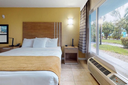Rodeway Inn & Suites Fort Lauderdale Airport & Cruise Port image 36