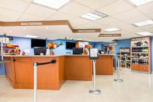 Rodeway Inn & Suites Fort Lauderdale Airport & Cruise Port image 40