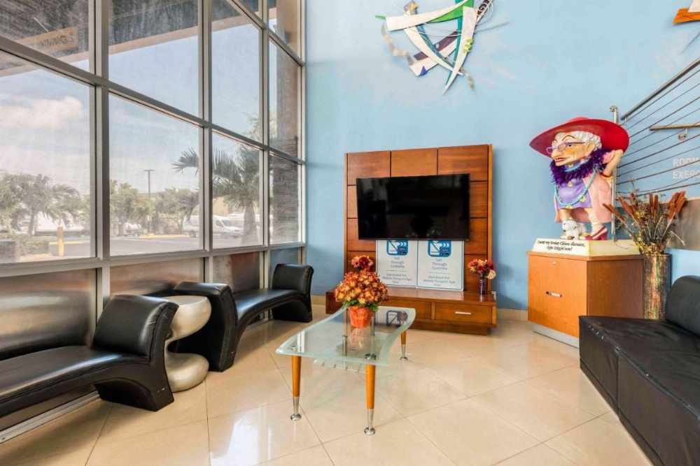 Rodeway Inn & Suites Fort Lauderdale Airport & Cruise Port Image 44
