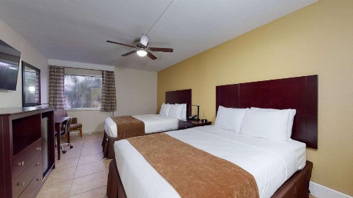Rodeway Inn & Suites Fort Lauderdale Airport & Cruise Port image 5